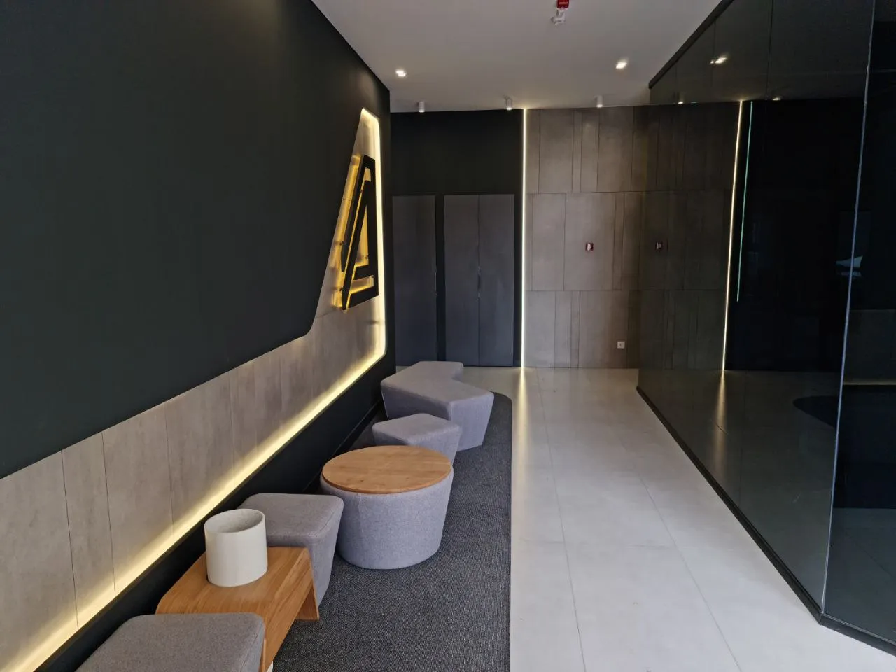 Ardshinbank CJSC Davtashen Branch